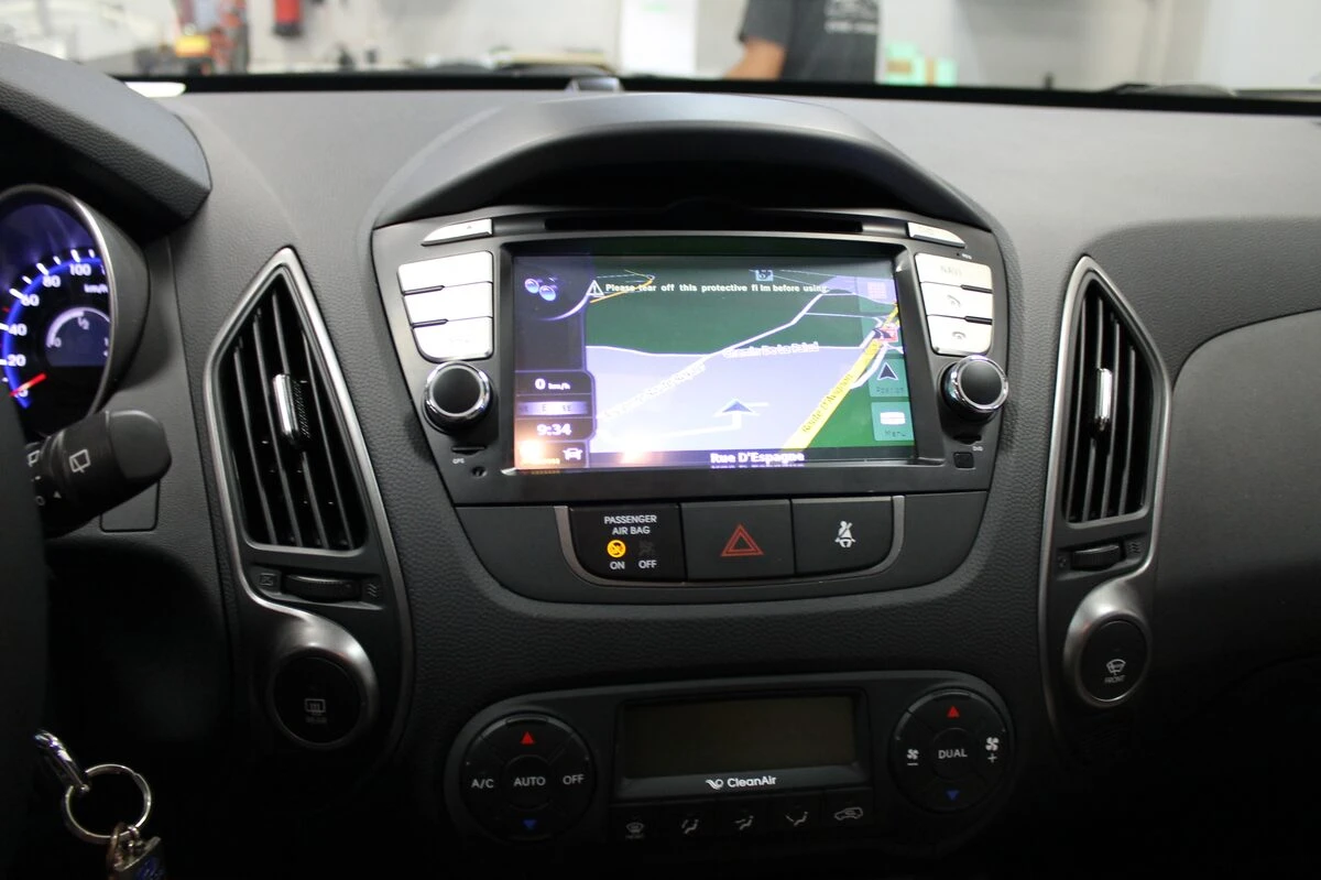 Hyundai ix35 2014 : autoradio GPS, caméra de recul et internet