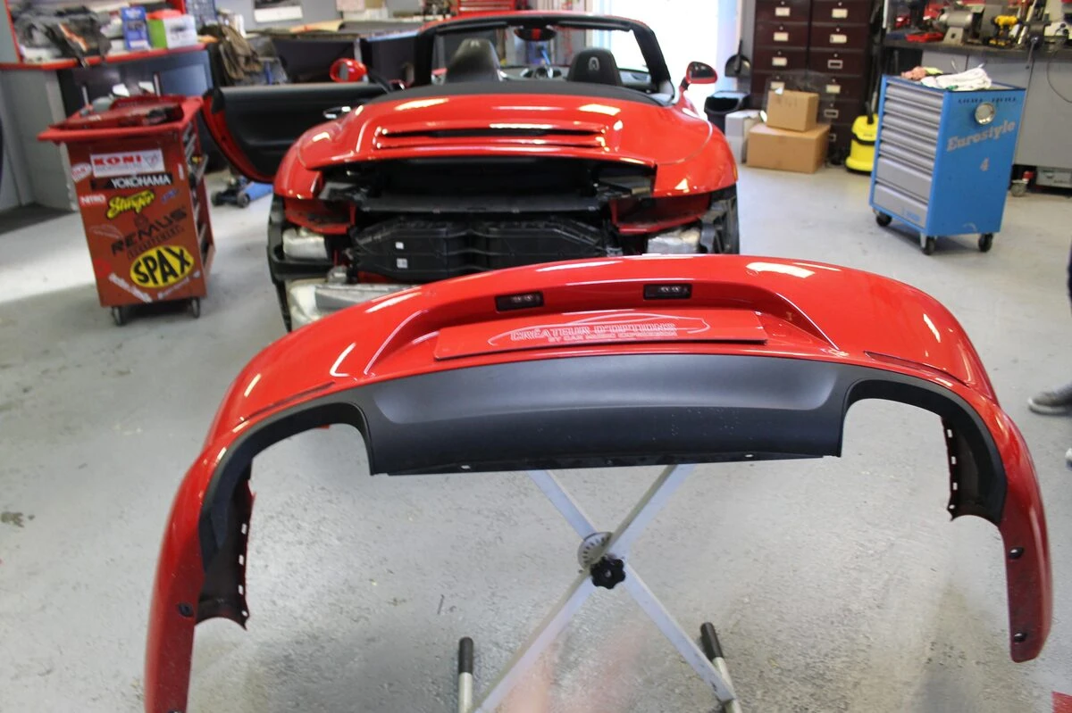 Porsche 991 : caméra de recul peinte couleur carrosserie sur l'écran d'origine