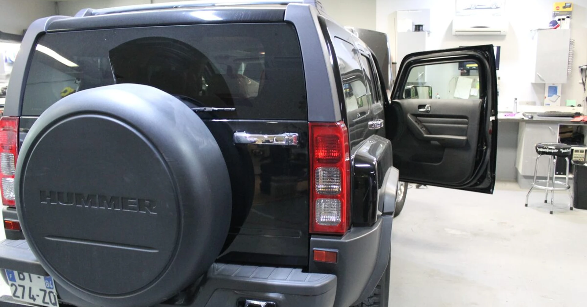 Hummer : autoradio GPS Alpine avec caméra de recul