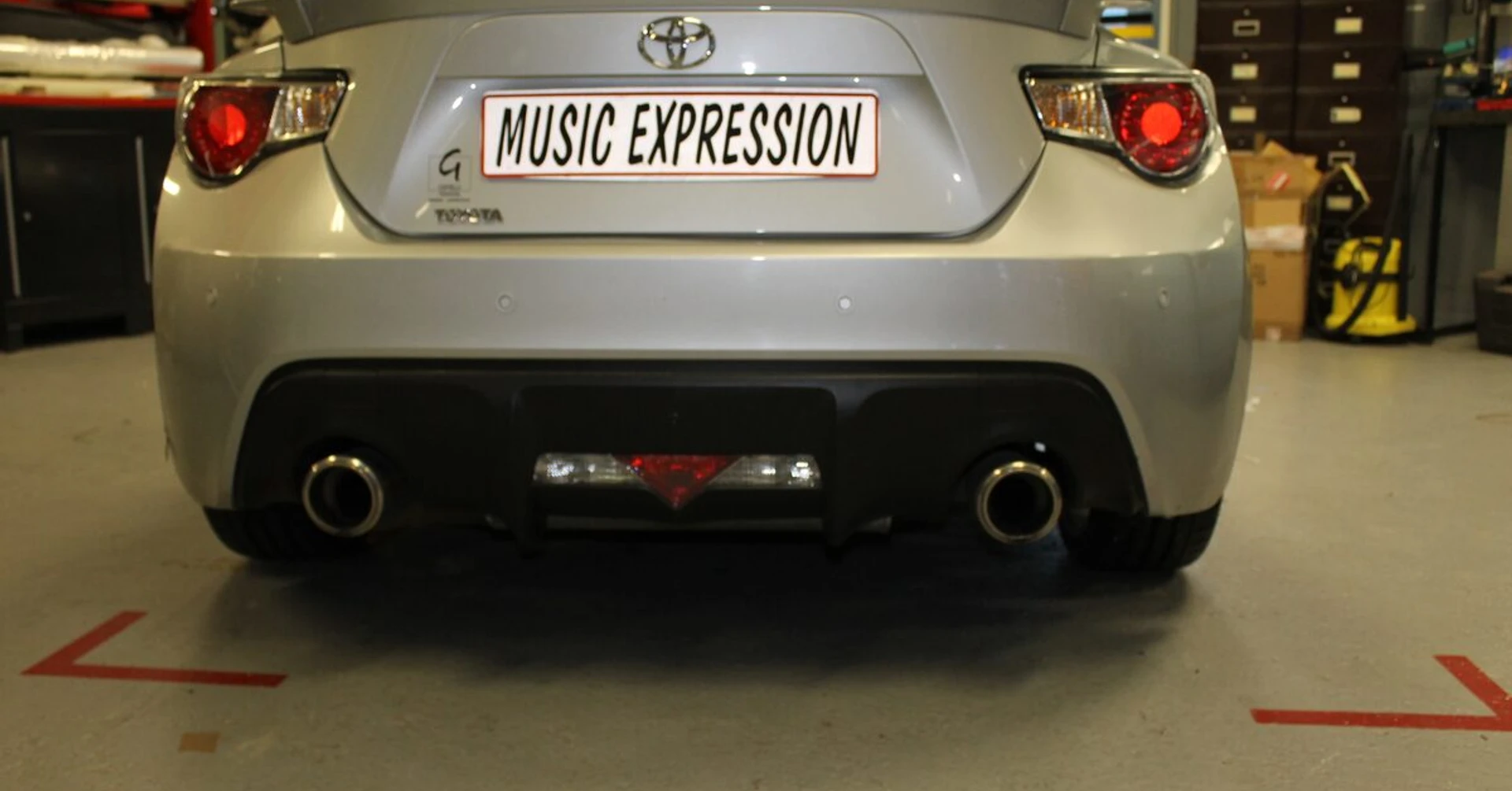 Préparation Toyota GT86 : jantes Brock et échappement