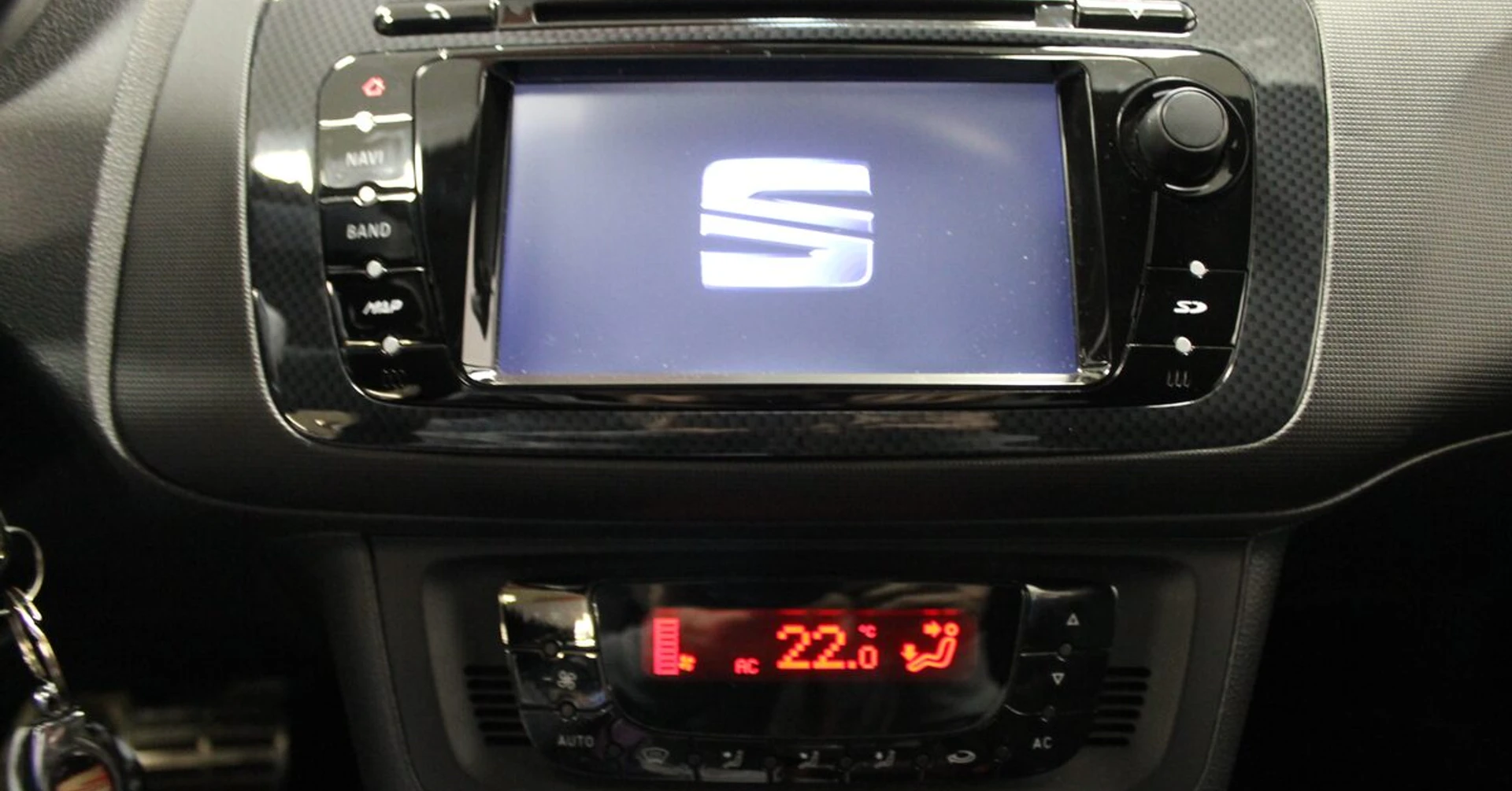 Autoradio GPS Seat Ibiza Cupra et caméra de recul
