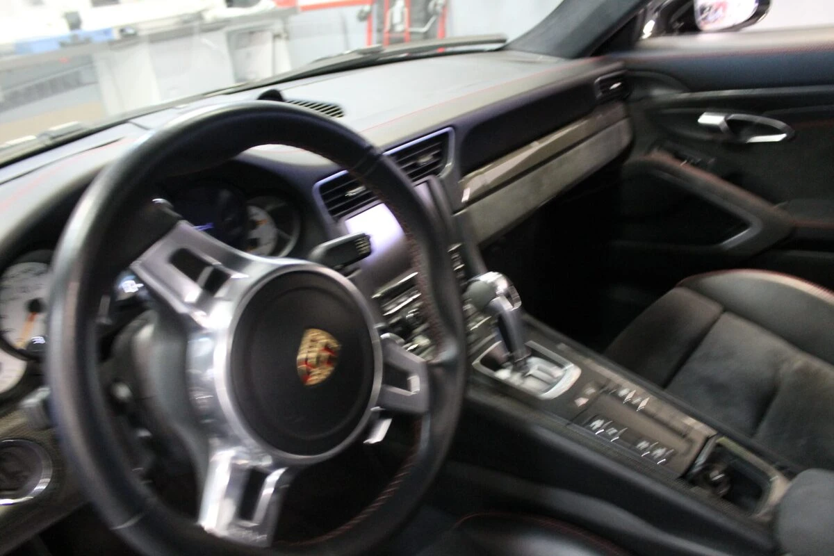 Porsche 911 GT3 (991) : réparation du PCM 3.1 qui redémarre