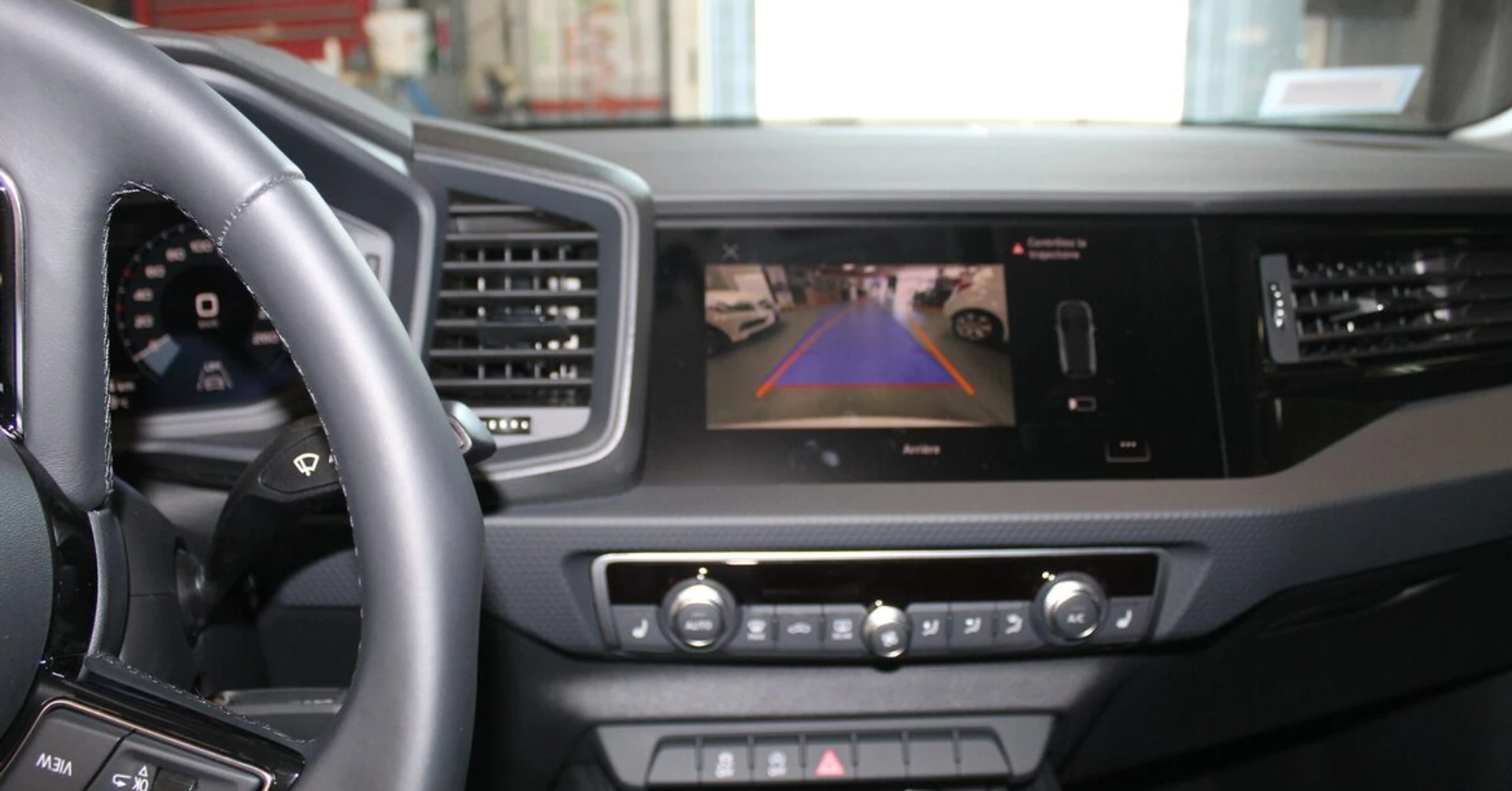 Audi A1 2022 : caméra de recul et codage MMI