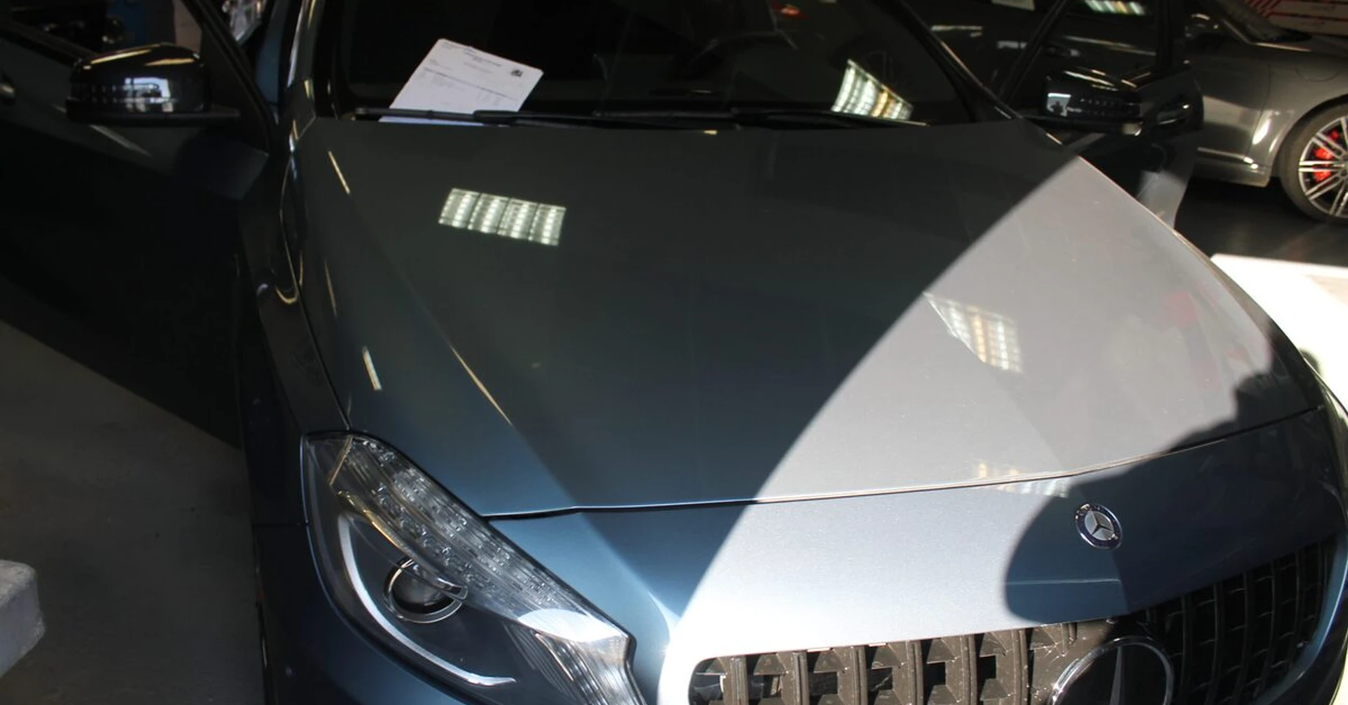 Mercedes A 45 AMG : kit BLAM 165RS et caisson de secours