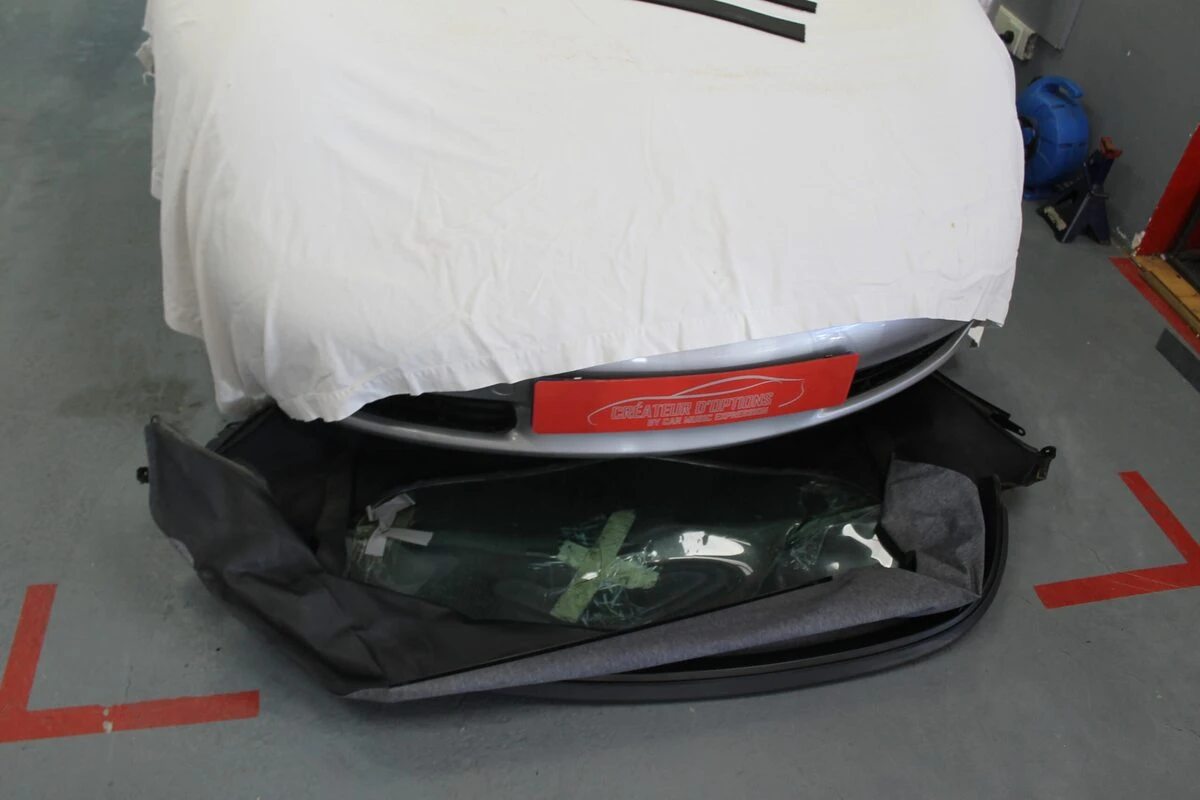 Porsche Boxster : nouvelle capote en alpaga noir