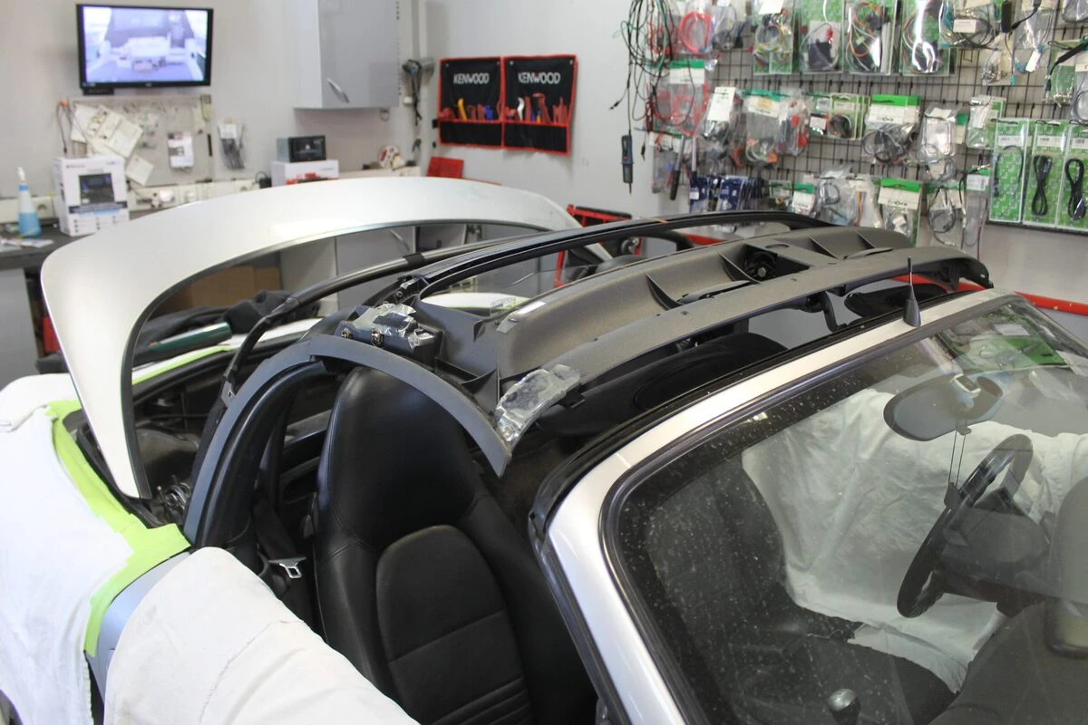 Porsche Boxster : nouvelle capote en alpaga noir