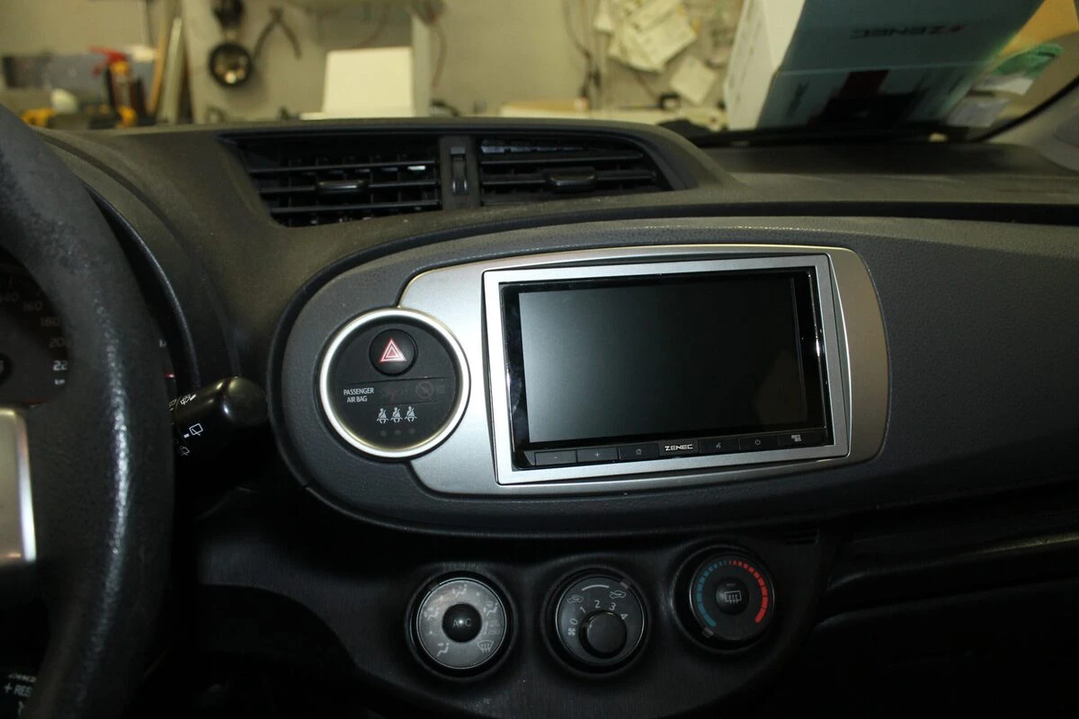 Toyota Yaris : autoradio Zenec CarPlay et Android Auto