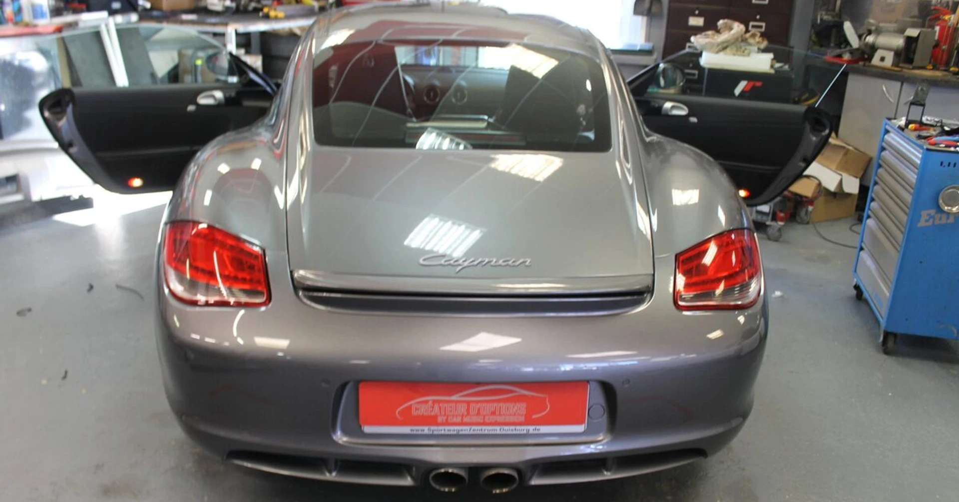Porsche Cayman : CarPlay, Android Auto et caméra de recul