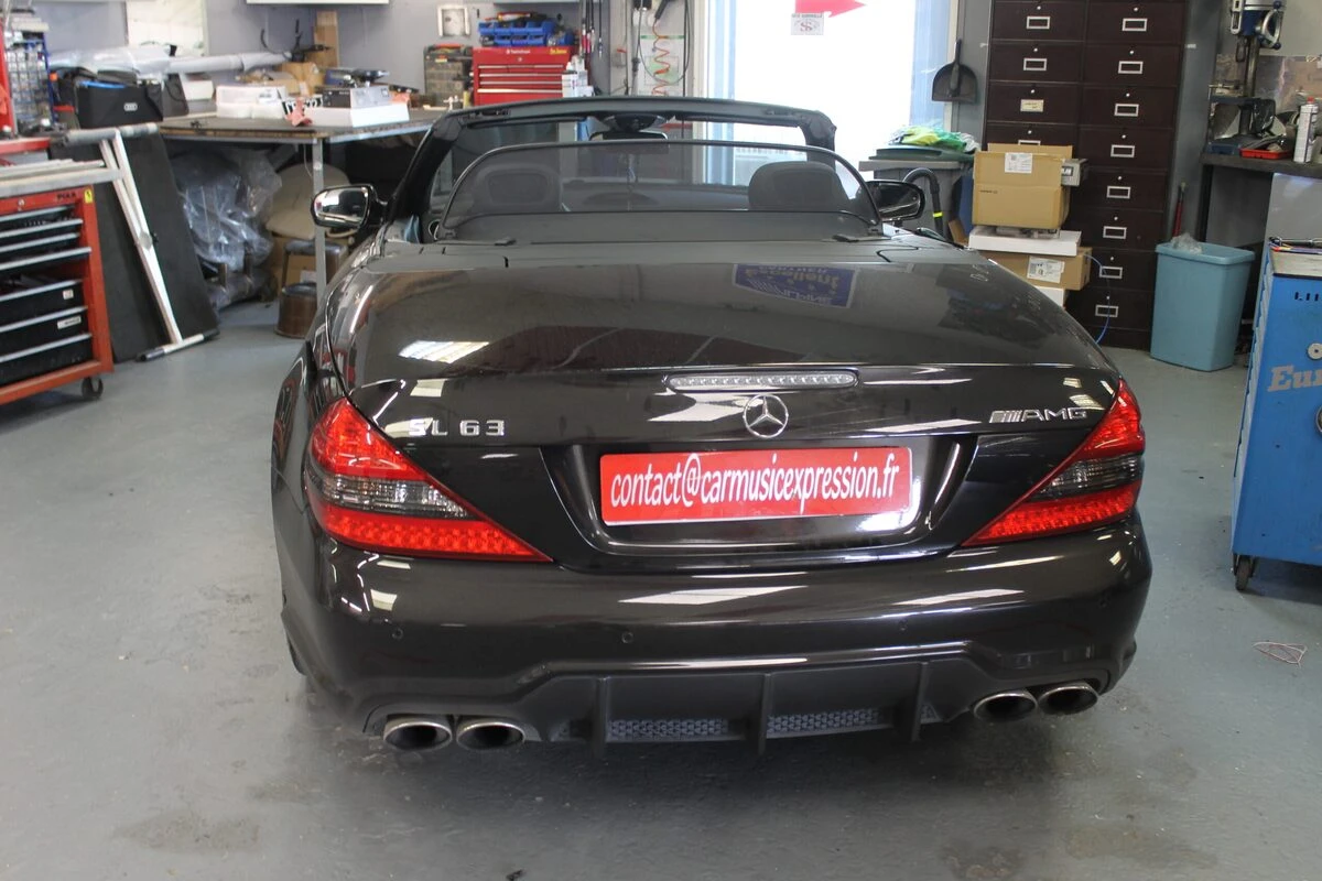 Mercedes SL 63 AMG : son amélioré avec BLAM