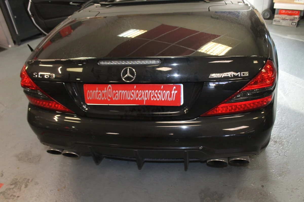 Mercedes SL 63 AMG : son amélioré avec BLAM