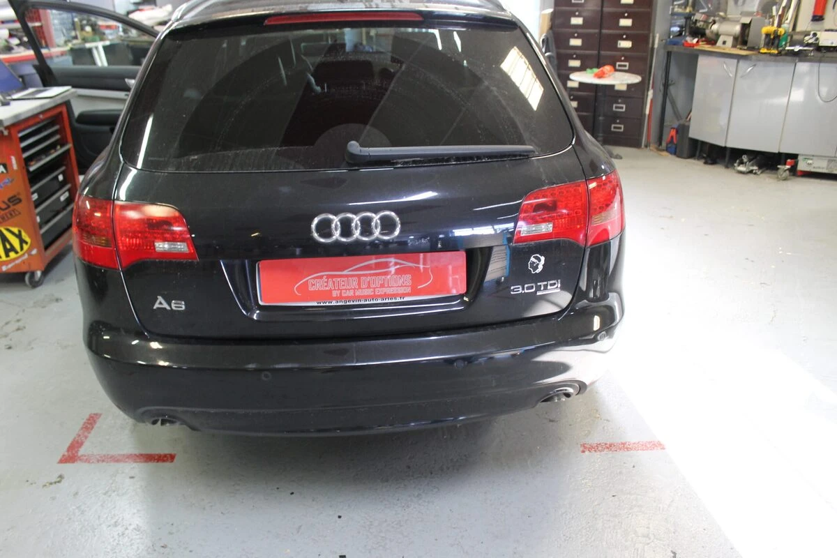 Audi A6 : réparation du calculateur radio du MMI