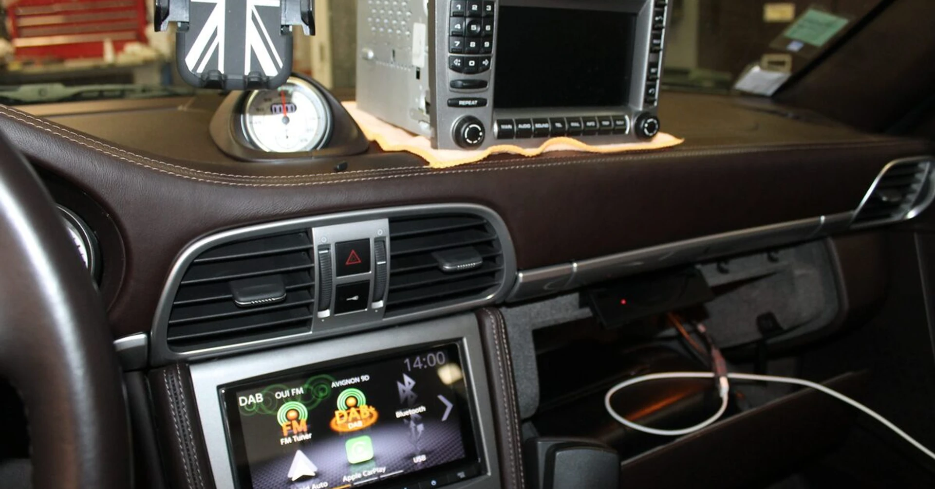 Porsche 997 : autoradio GPS CarPlay et Android Auto