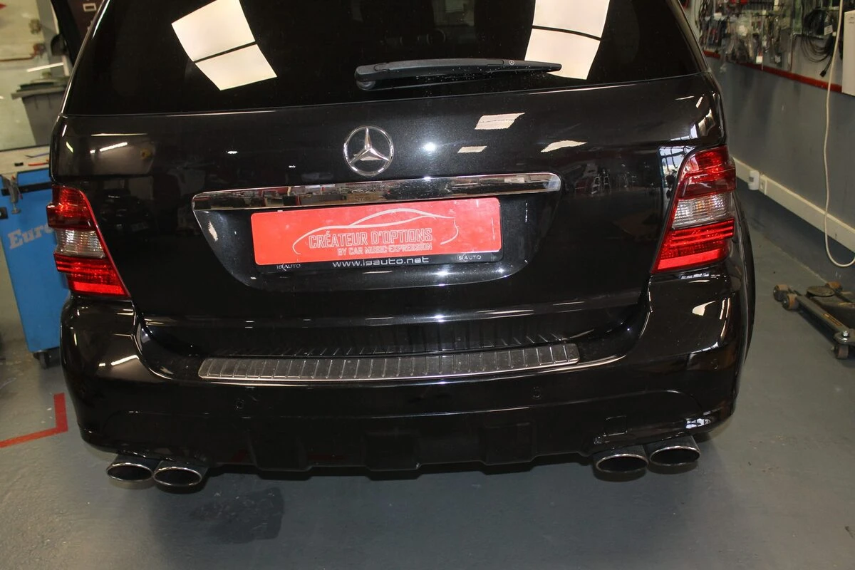 Mercedes ML W164 : CarPlay avec Harman Kardon conservé