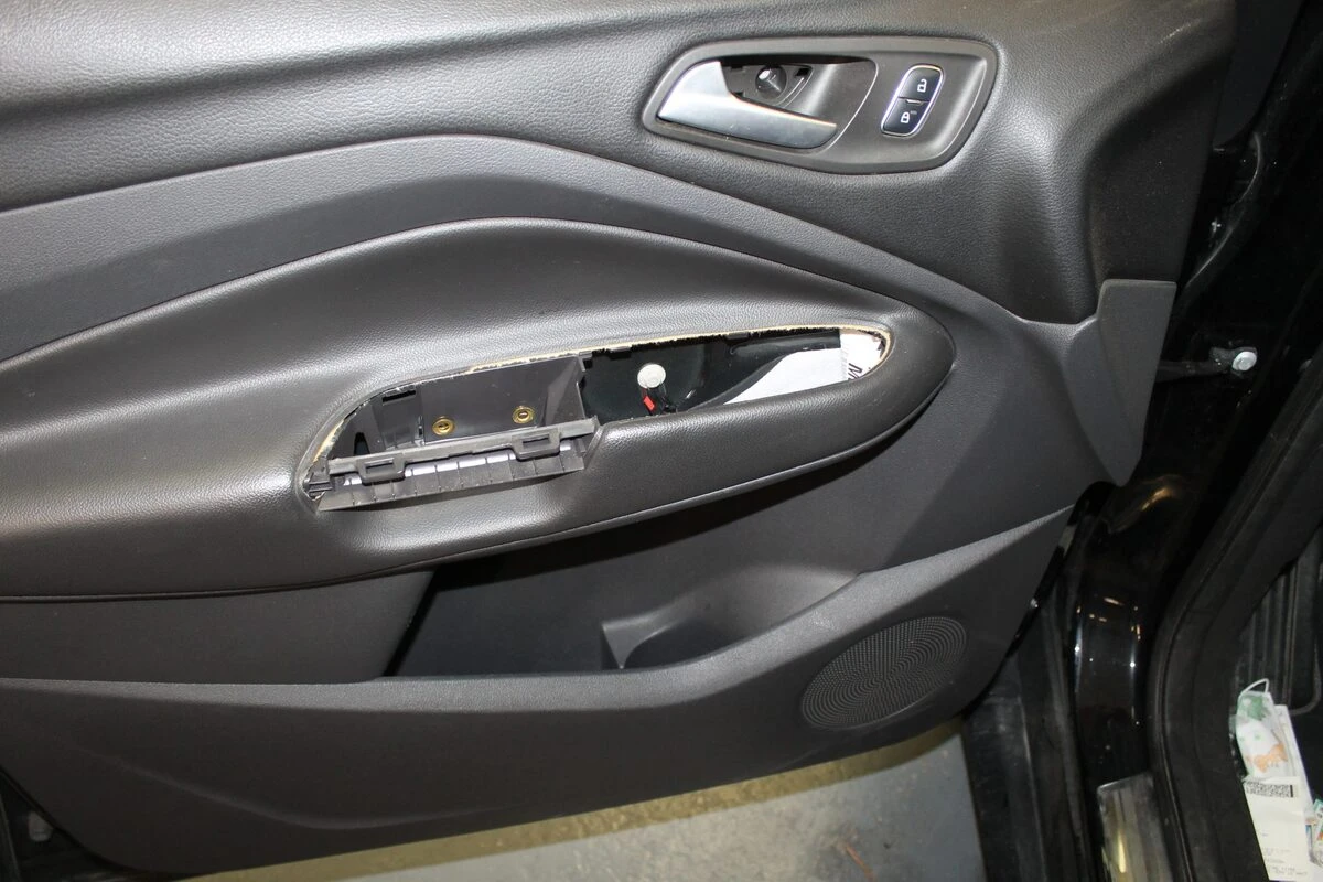 Ford Kuga 2018 : haut-parleurs BLAM Audio