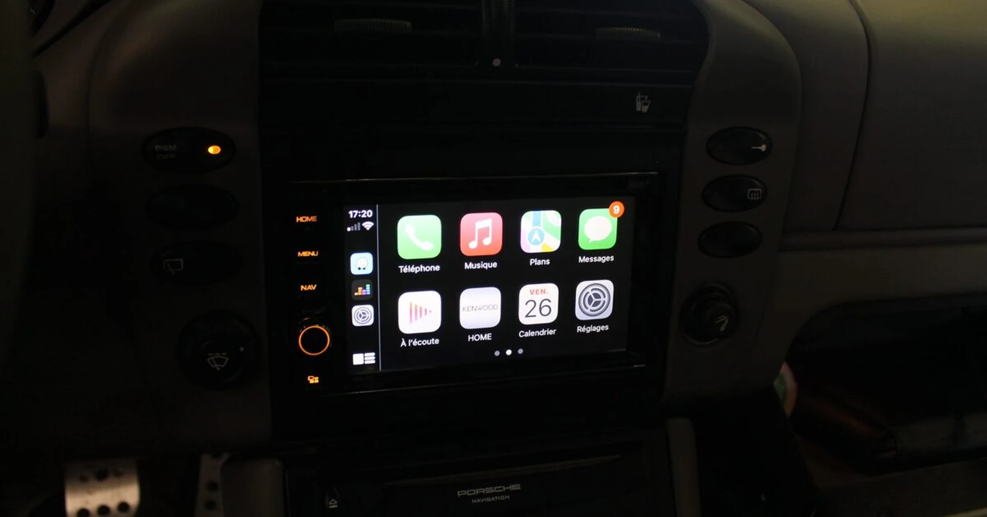 Kenwood DNX419DABS CarPlay sur Porsche 996 Targa