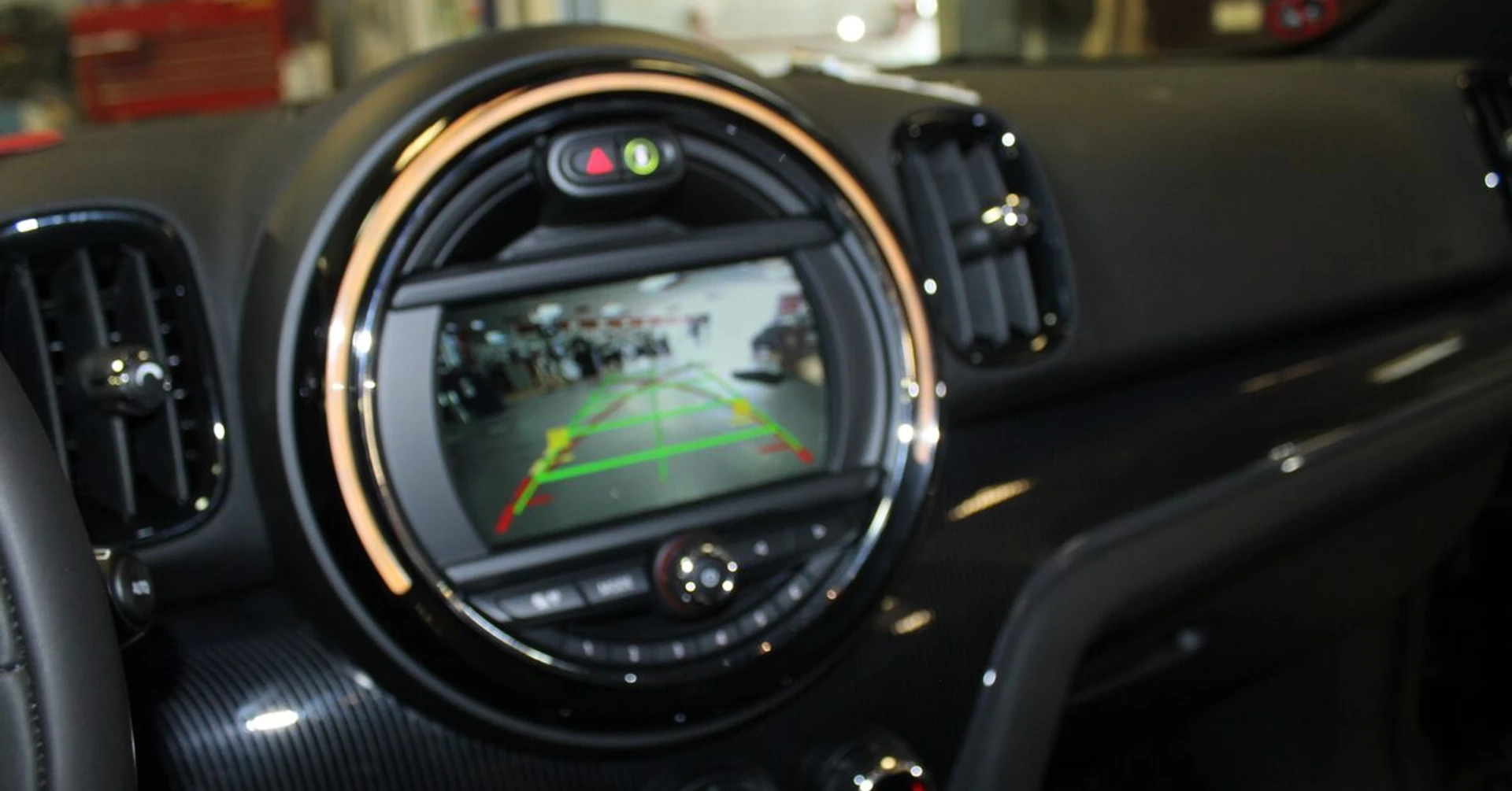 Mini Countryman 2019 : caméra de recul sur écran d'origine