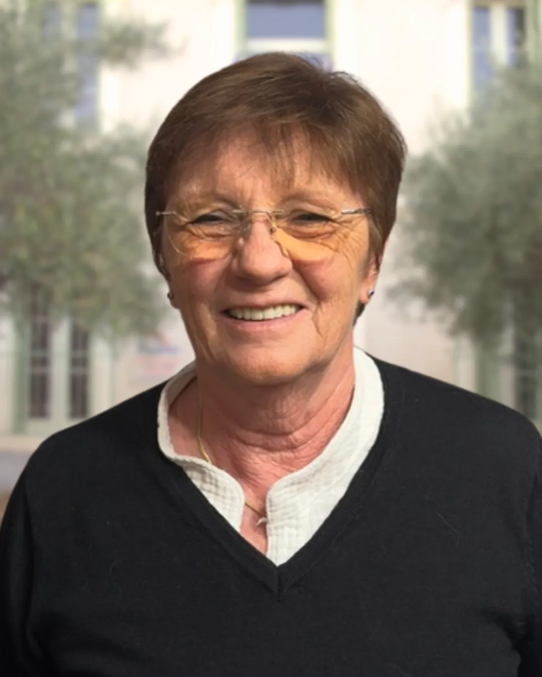 Ghislaine VELLA