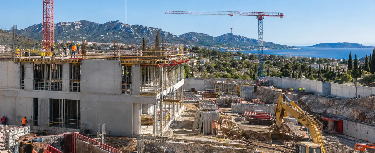 Chantier de génie civil suivi par le laboratoire SOTEC